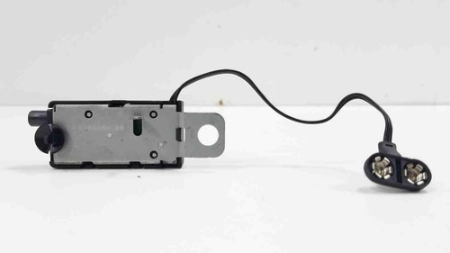 2016-2018 CHEVROLET CRUZE Audio Radio Antenna Amplifier AMP OEM 39040160 - Picture 4 of 5