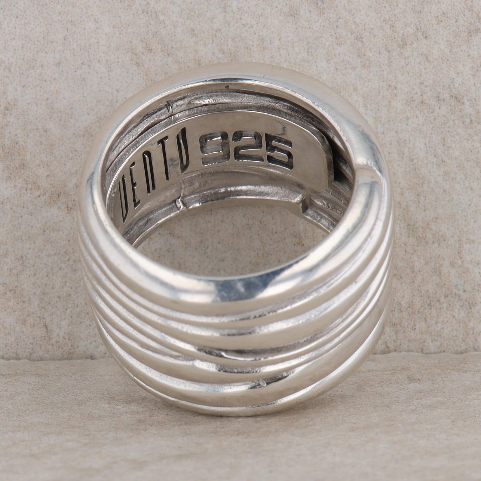 Sterling Silver Ribbed Wave Pattern Wide Ring, Ve… - image 3