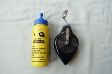 VINTAGE STANLEY CHAULK-O-MATIC & REFILL CHALK BOTTLE (PART USED) MADE IN USA