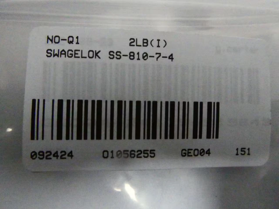 Pack Of 4 Swagelok SS-810-7-4 Stainless Pipe Adapter 1/2in Tube X 1/4in Npt - Image 4 of 4