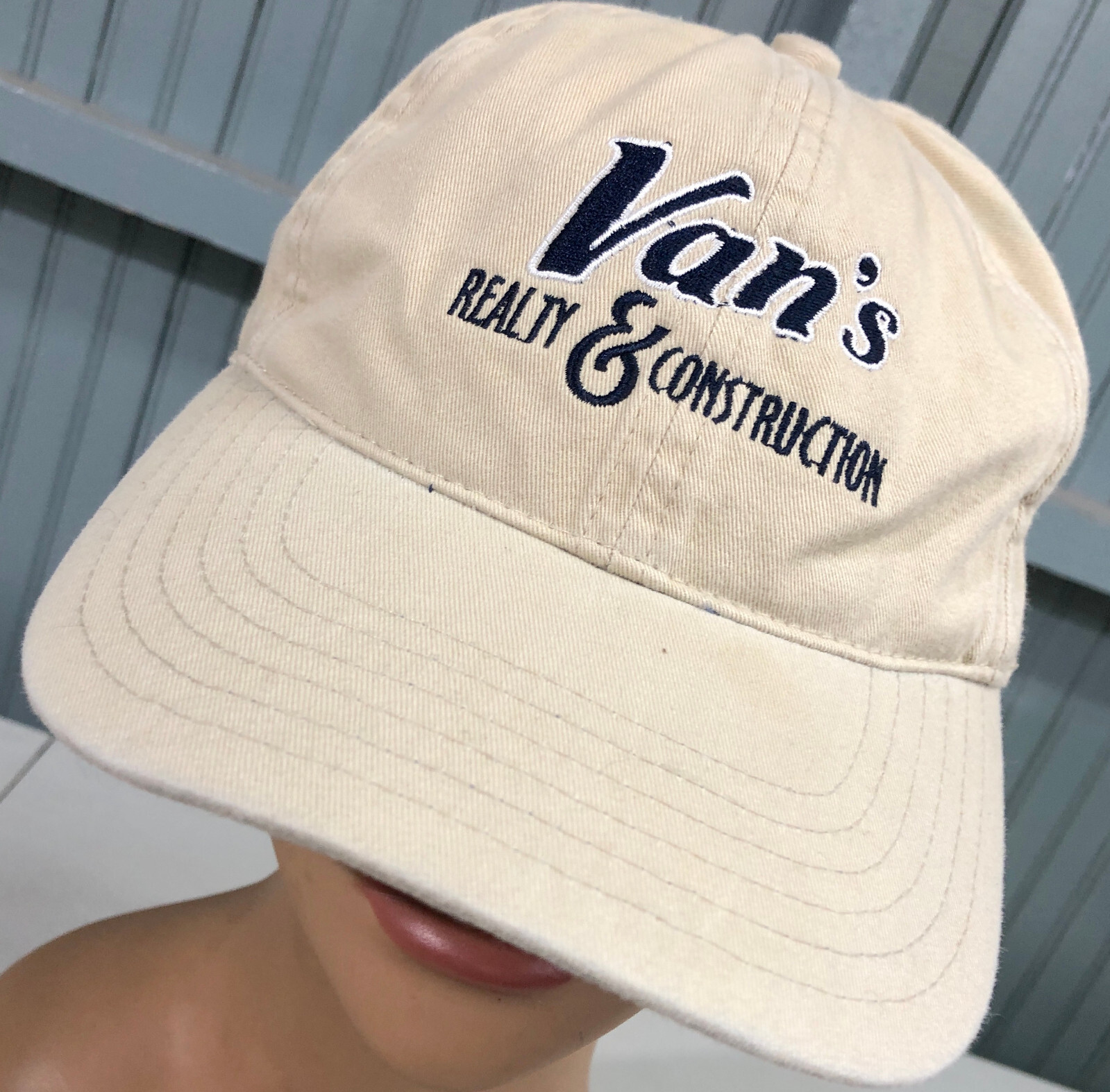 Van's Realty and Construction Andersen Windows St… - image 1