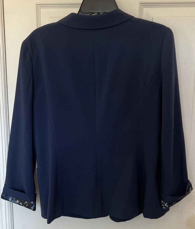 Chaqueta Blazer KENSIE Azul Marino Un Botón Forro Floral Puños Enrollables Talla XL Foto 2 de 4