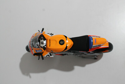 MINICHAMPS 122071069 HONDA RC212V N 69 REPSOL MOTOGP 2007 MINICHAMPS 122071069 HONDA RC212V N 69 REPSOL MOTOGP 2007