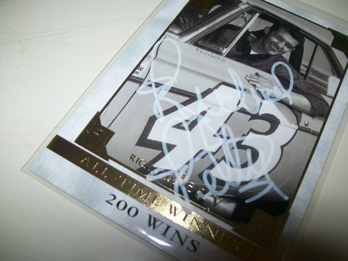 2004 PRESS PASS VIP RICHARD PETTY AUTOGRAPH SIGNED AUTO #82 NASCAR LEGEND - Picture 2 of 3