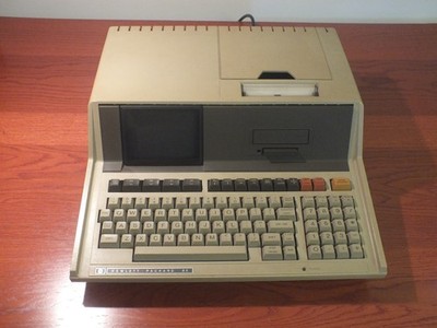 Hewlett-Packard HP-85A Tischrechner aus dem Jahr 1982