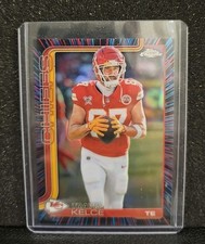 2025 Topps Chrome Travis Kelce Radiating Case Hit Neon Pulse SP Chiefs #150 Mint