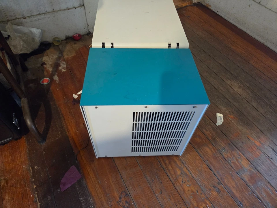 SAVANT MICROCENTRIFUGE USPEEDFUGE SFR13K Refrigerated works great - Image 3 of 4