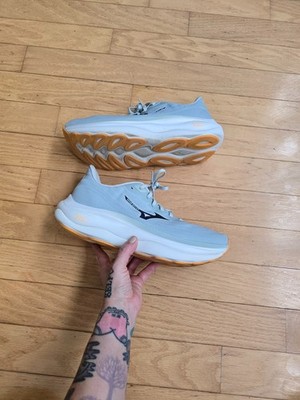 Mizuno Wave | Sky 9 icy blue sporty road running sneakers | MENS 11.5