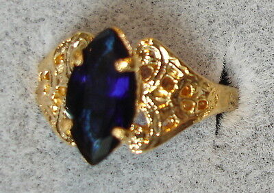 Motion Swinger Blue Sapphire Crystal Rings in Size 5 Ladies' Vintage DAC 18KT 