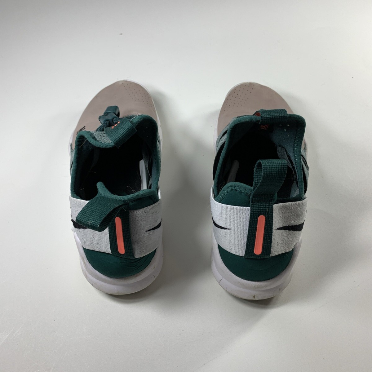 w nike free rn cmtr 18 varsity