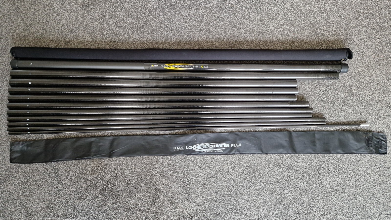 Corus 18m baiting pole with spoon/float/case and extra 'Allthings 3D