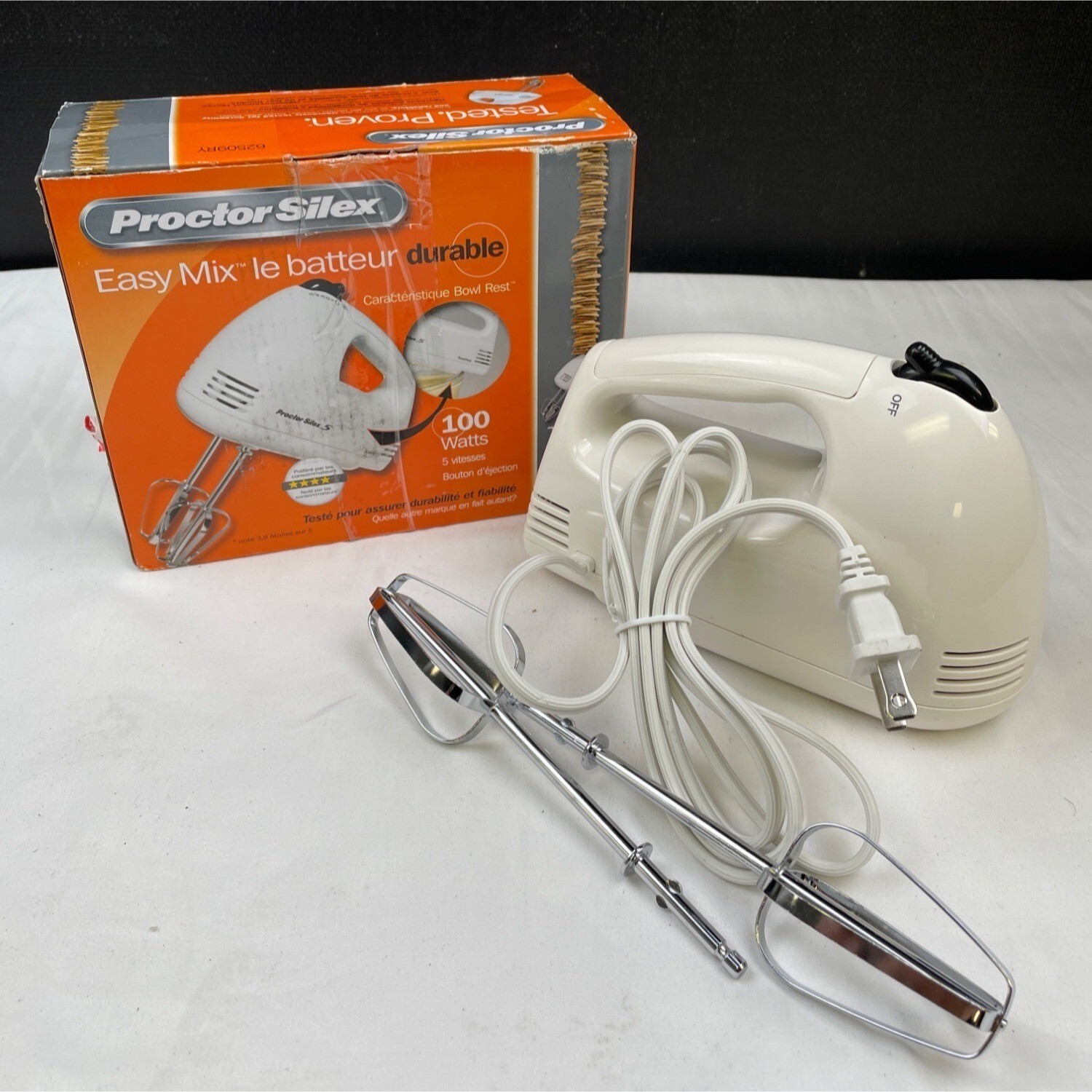 Proctor Silex  Durable Easy Hand Mixer 100 Watts 62509RY  SK