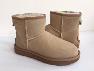 ugg classic mini 40 40 40
