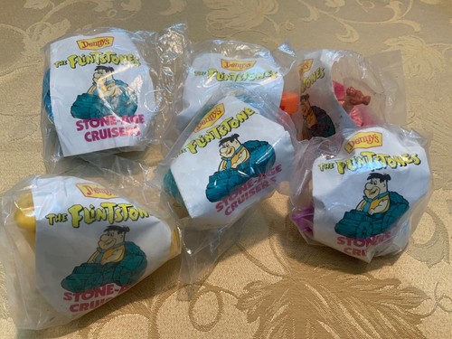 Denny's 1991 Komplettsatz 6 Flintstones Stone-Age Cruisers Neu in Verpackung Fingerpuppen - Bild 2 von 6