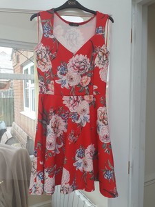 quiz red floral dress