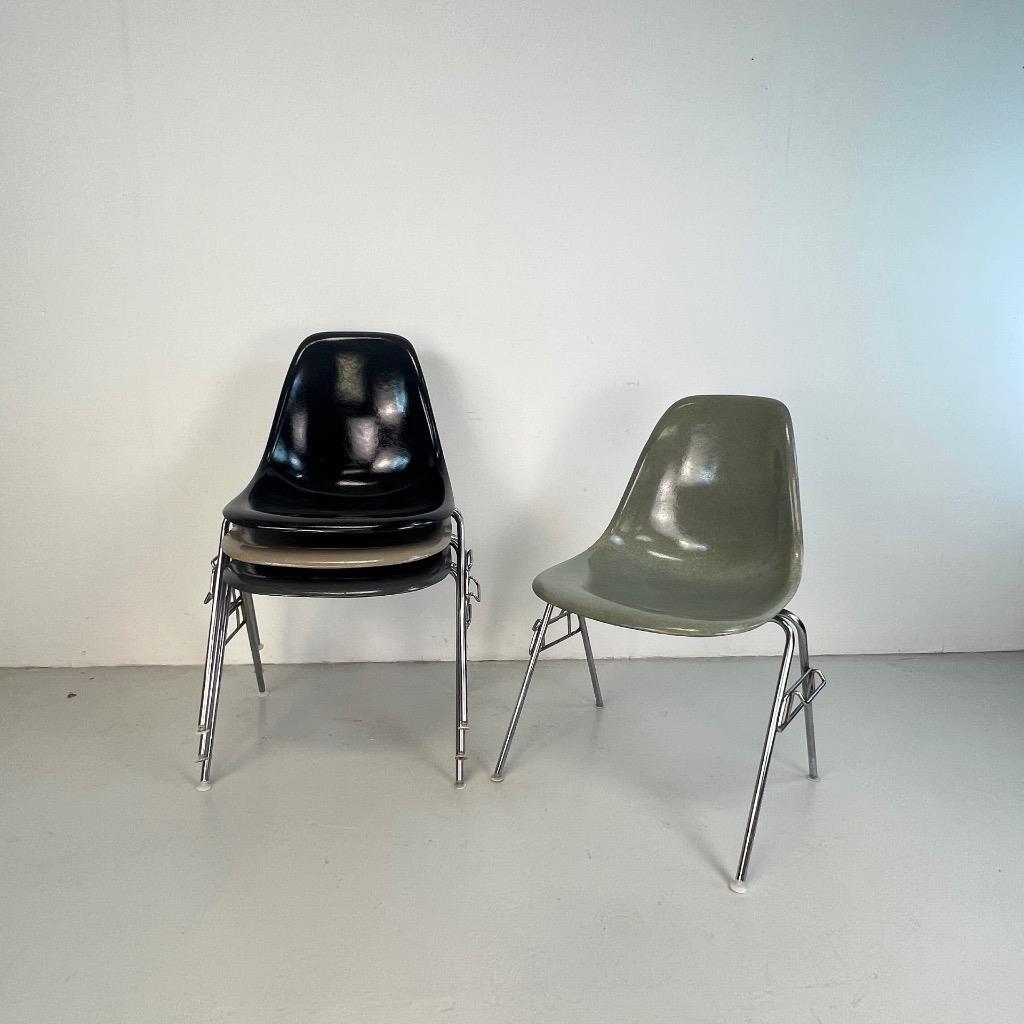 4x EAMES DSS CHAIRS HERMAN MILLER 60s SEAFOAM BLACK GREY GREIGE STACKING  BASE