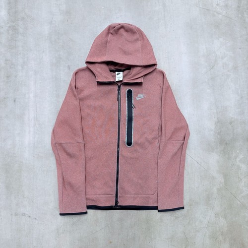 Nike Sportswear Tech Fleece Full-Zip Hoodie in Redstone
