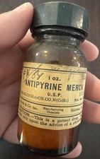 Vintage Old c.1930s Merck Antipyrine Apothecary Bottle Potent Meds Labeled Drug