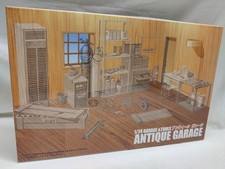 Garage & Tools – Antique Garage - 1:24 - Fujimi