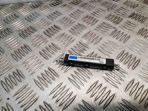 AUDI A1 Sportback 8XA, 8XF Antennenverstärker  8X4035225E 1.60 Diesel 32410510