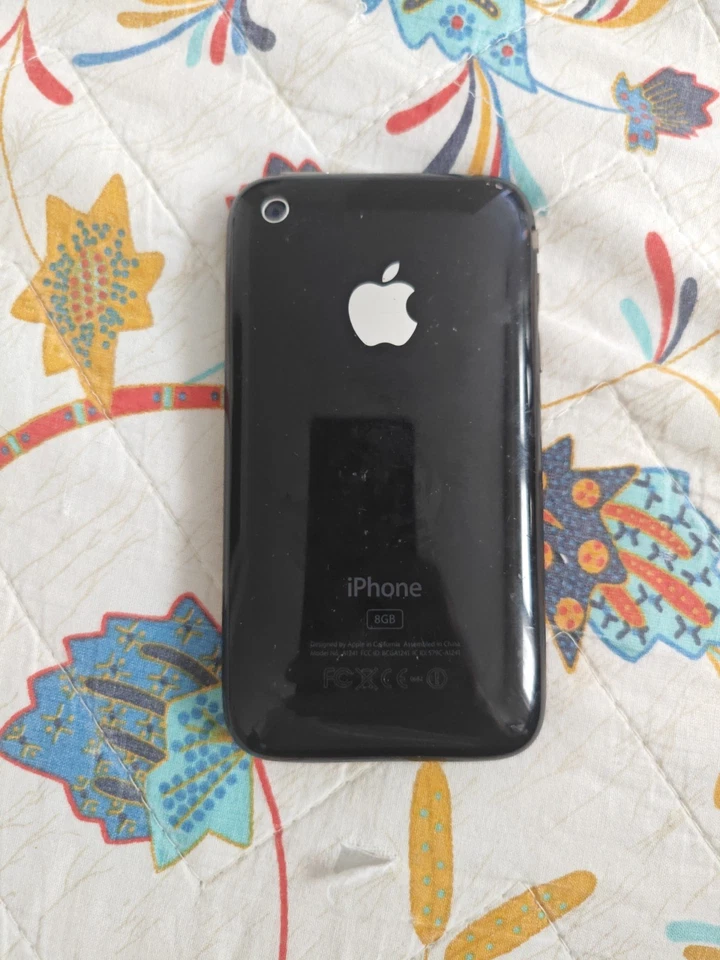 Apple iPhone 3G 8gb A1241 Nero Black 2020 - Immagine 2 di 4