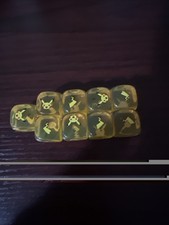 Play Pokemon Die Pikachu Heads Tails TCG - Op...