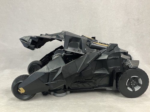 Batman The Dark Knight Stealth Launch Batmobile & Attack Bat-Pod 2008 - Picture 6 of 23