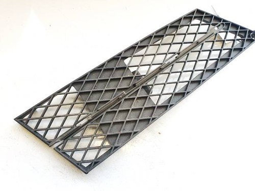 5111717811005 Stoßstangengitter vorne rechts 51117178110-05  114 DE2715434-44