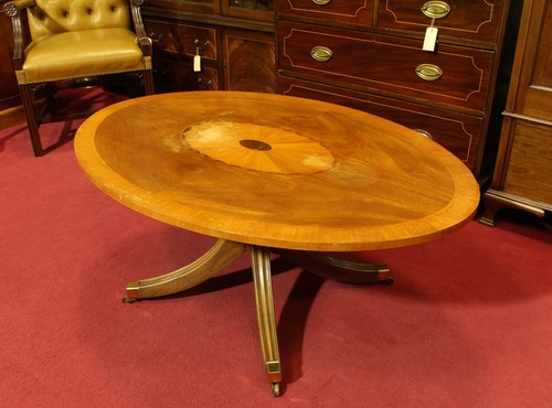 Englische Möbel Original Regency Couchtisch oval mit Intarsie auf Rollen UK - Bild 2 von 3