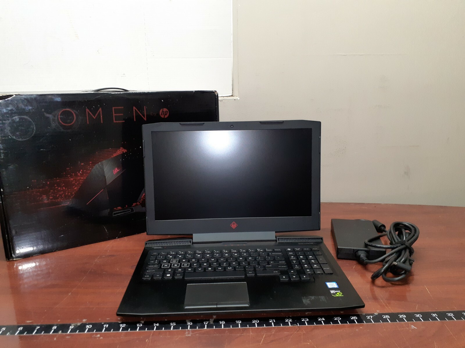 HP Omen Gaming Laptop i7-8750h 16GB GTX 1060 128GB SSD 1TB HDD 15
