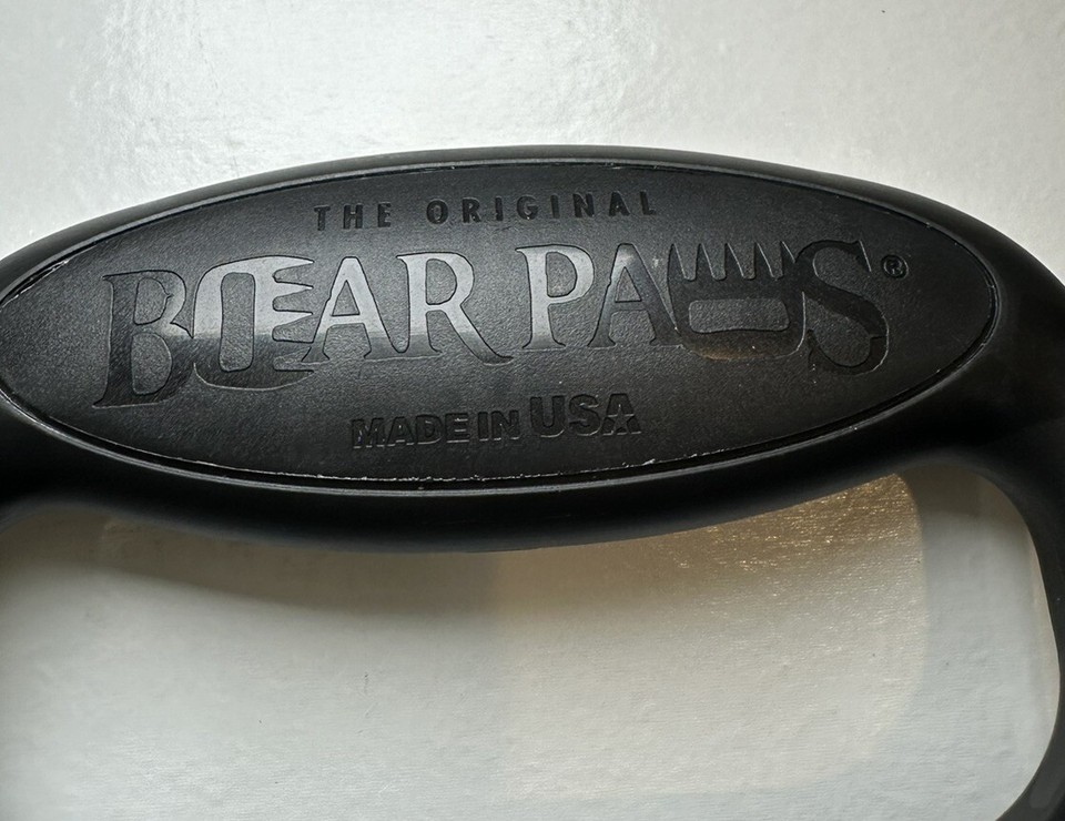 Original Bear Paws Shredder Claws Shred/Pull/Serve Meats Made in USA