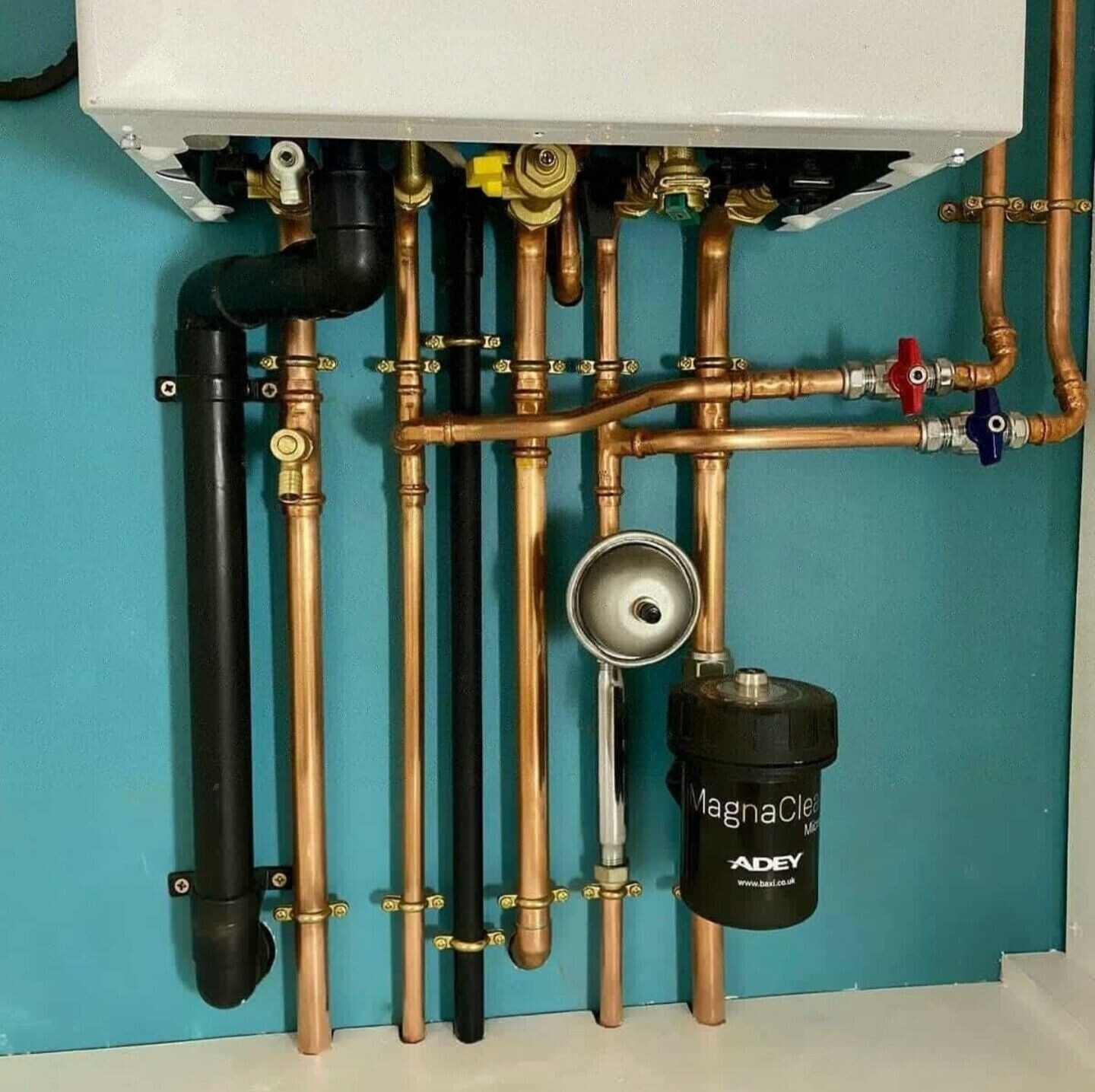 VAILLANT Combi Boiler SUPPLY & FIT BOILER DEALS from £999 100+ 5