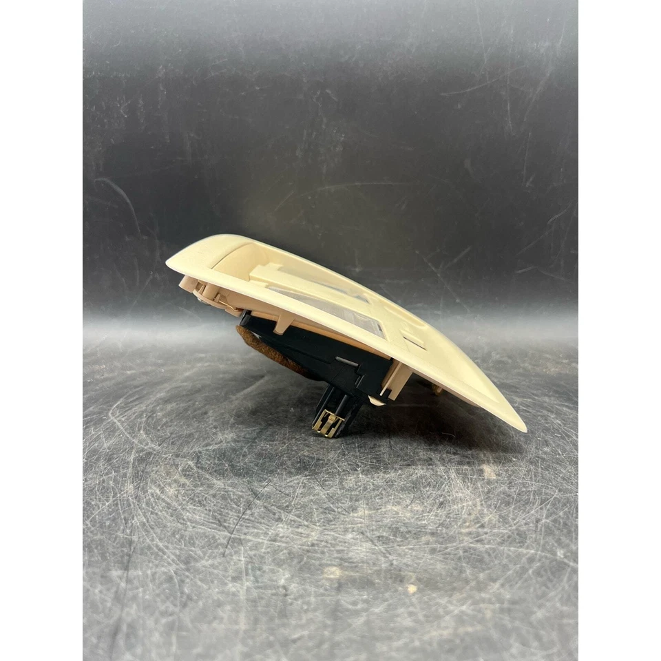 2007-2012 Dodge Nitro SXT 4 DR OE Front Overhead Roof Dome Light Tan 1CK22DW1ABA - Image 3 of 4