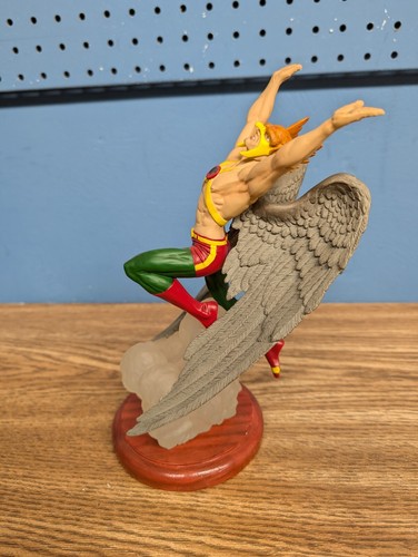 Hawkman Statue 187/1350 | W/ COA Joe Kubert Sketch Autograph | DC Direct 2001 - Picture 9 of 18