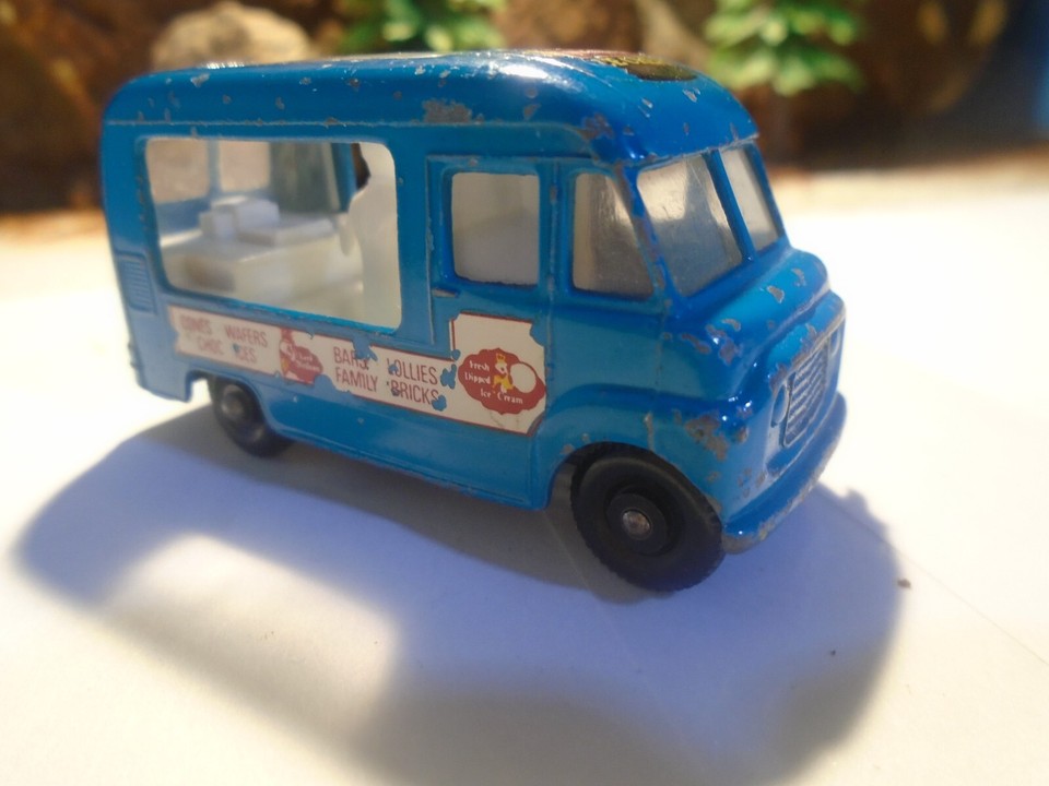 LESNEY No 47 COMMER LYONS MAID ICE CREAM CANTEEN, MADE IN ENGLAND 5237