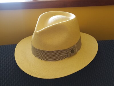 CAPPELLO PANAMA HAT ECUADOR PALMA TOQUILLA