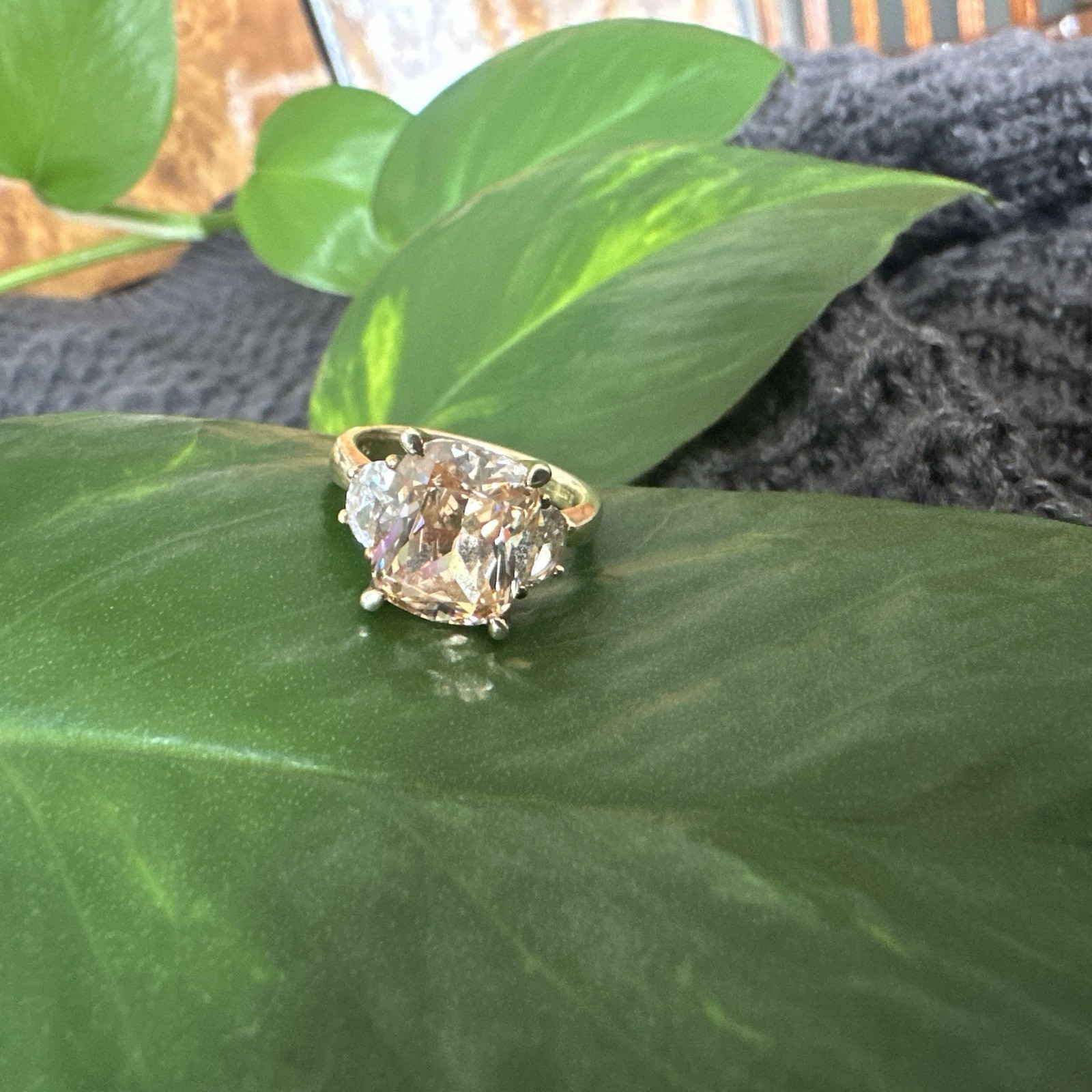 Beautiful Ring - image 1