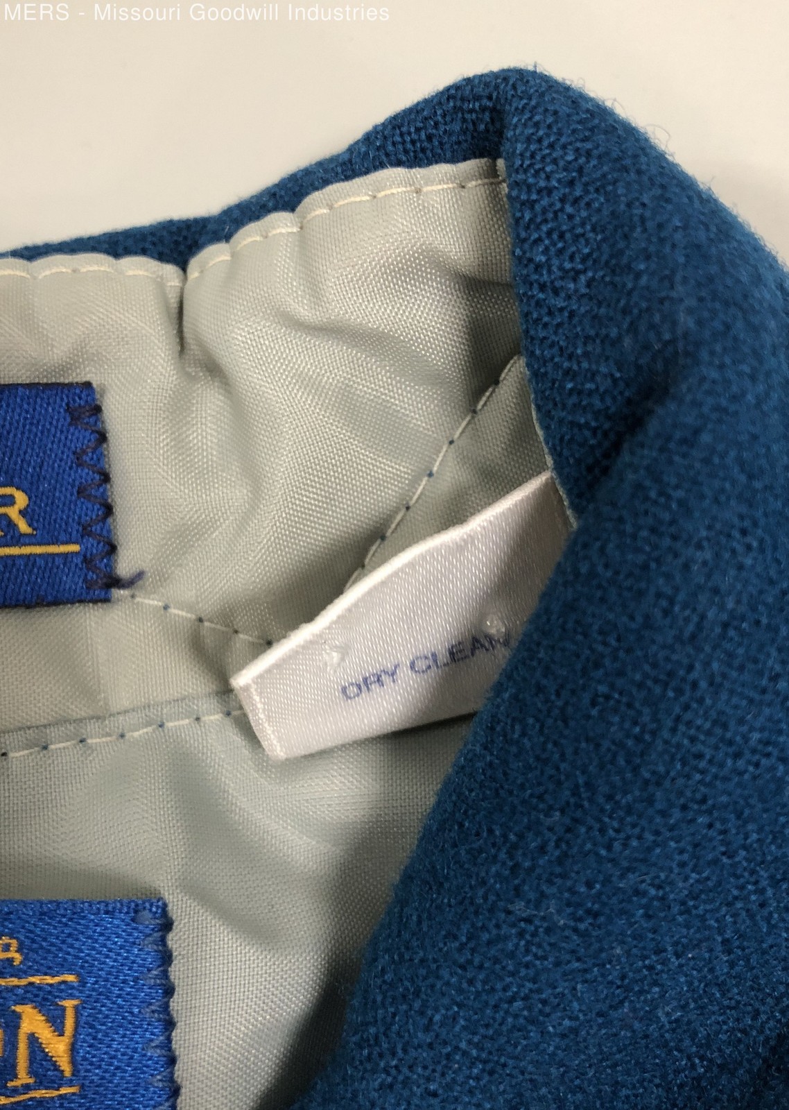 Pendleton Men Blue Solid Button-Down Flannel Shir… - image 4