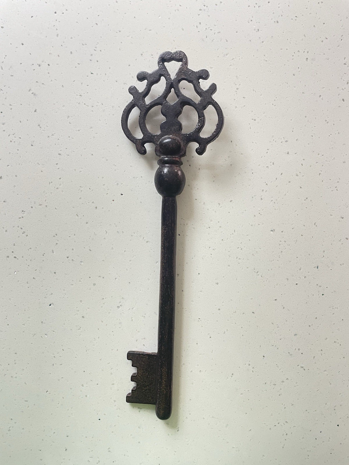 Victorian Heavy Cast Iron Skeleton Key Wall Hanging Rustic Vintage Decor