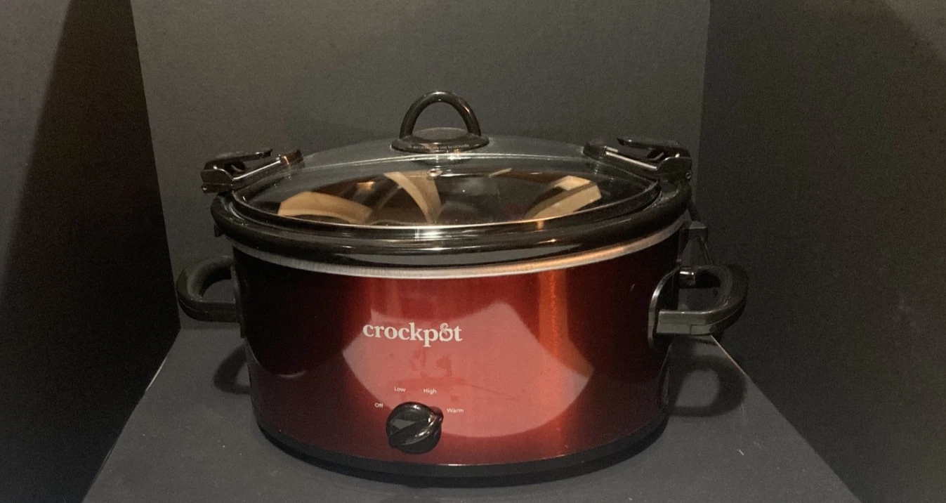 Crock-Pot 7 Quart Oval Manual Slow Cooker Metallic Red Stoneware Lock Lid