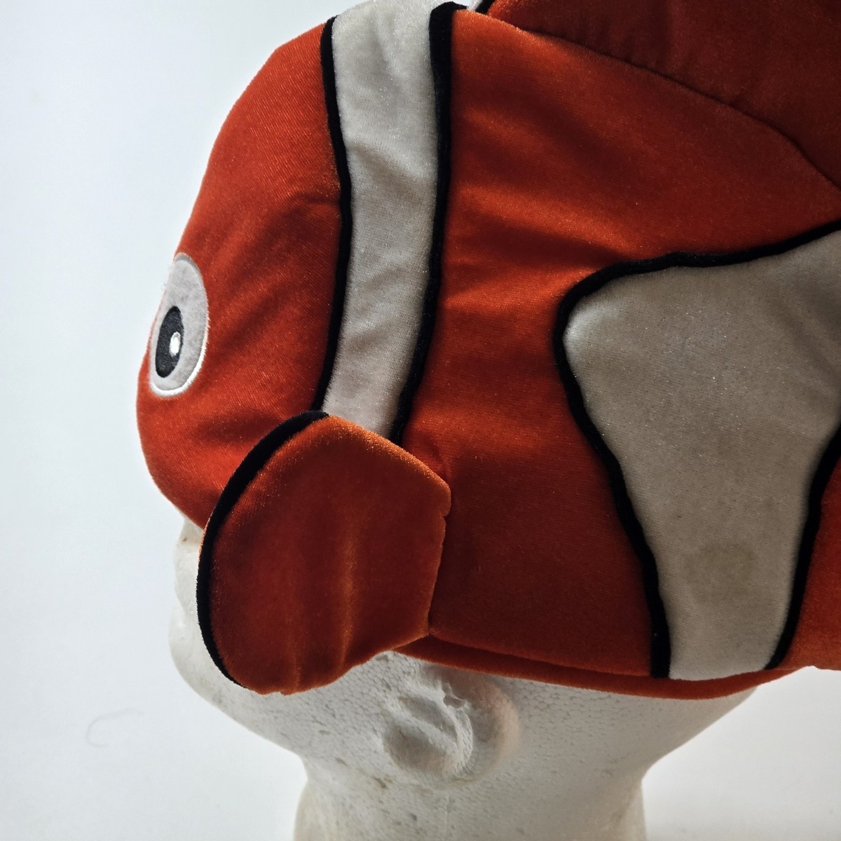Finding Dory Adjustable Orange Clownfish Hat View 3