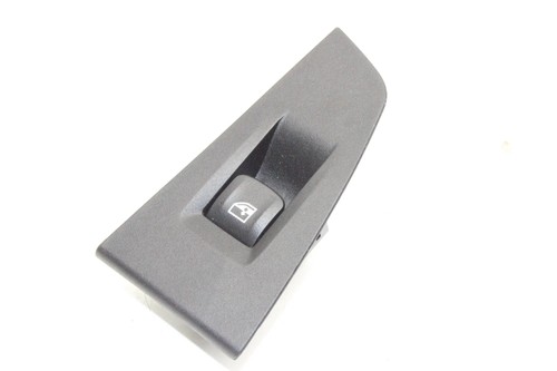 BMW F40 Schalter 7950756 1.50 Petrol 100kw 2021 24482326