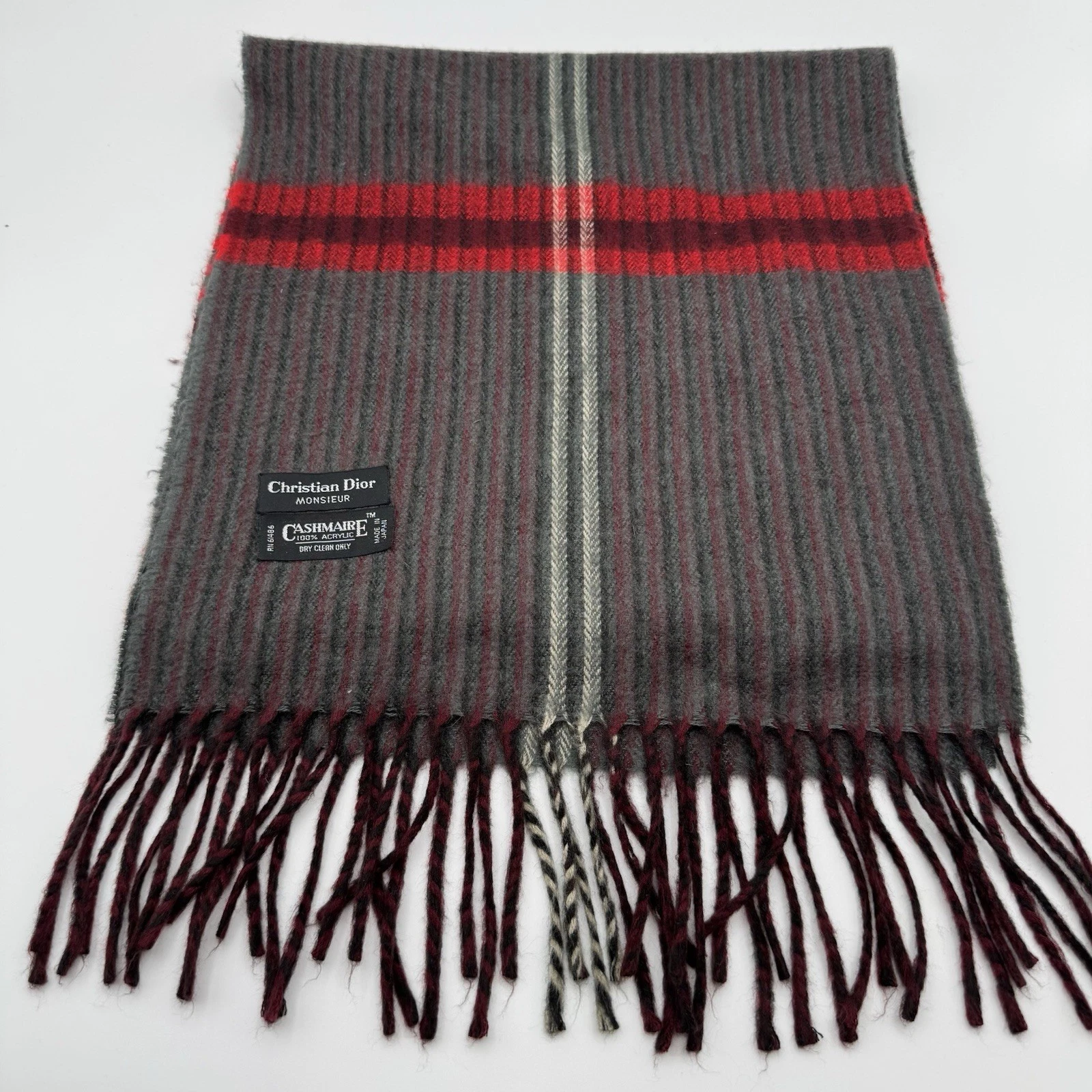 Foulard vintage Christian Dior Monsieur Cashmaire rouge gris tartan plaid