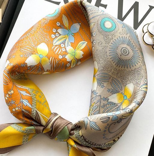 100% Silk 21 Inch Floral Scarf for Women Four Leaf Clover Wrap Neckkerchief