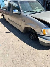 Used Left Door Mirror fits: 2002 Ford F150 PICKUP Power w/o signal-flash chrome