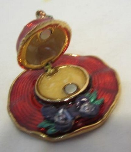 Portagioie smaltato fiori viola cappello rosso NUOVO - Foto 2 di 5