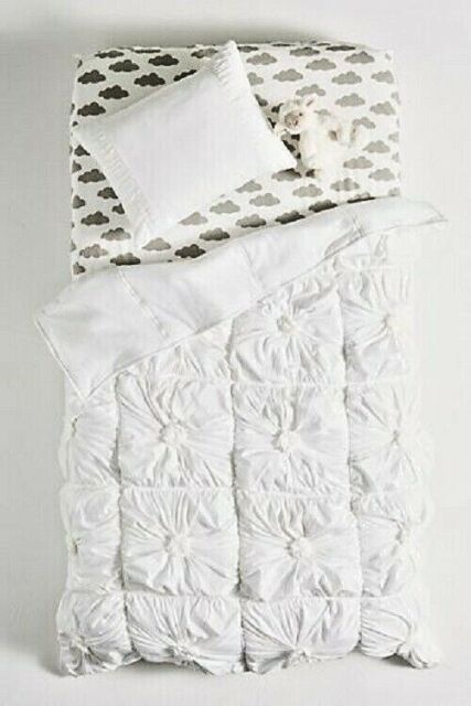 Anthropologie Lazy Bones Organic Rosette Toddler Quilt 39 X 50 White Cotton For Sale Online Ebay