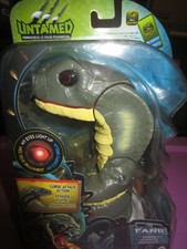 Fingerlings Untamed Snakes FANG the Rattle Snake Figure