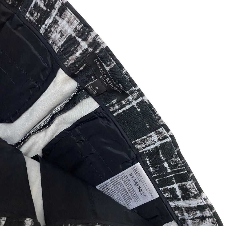 Calça elástica feminina Banana Republic Sloan tornozelo 4 - Imagem 3 de 3