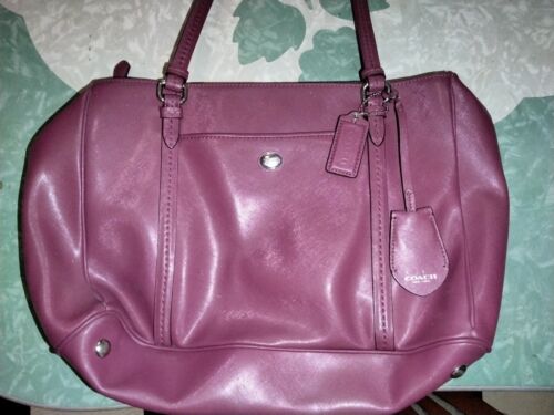 Coach | Bags | Nwt Coach Cc439 Luna Shoulder Bag Soft Pebble Leather Light Violet  Purple Zip | Poshmark